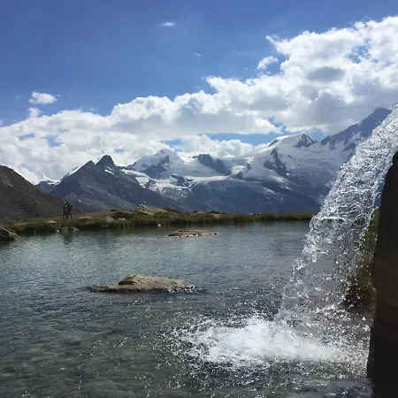 Zum Schafstall 公寓 *